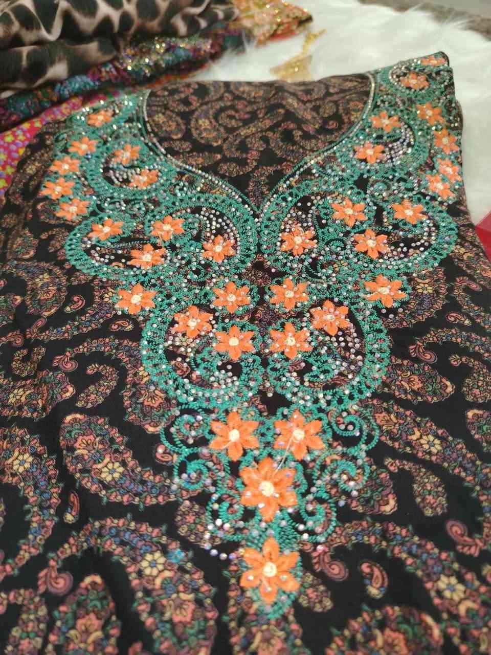 بنات وصلت مخاوير قطع محدوده بالعافيه الي تلحك عليهن.  يجي كامل مخيط. اي موديل يعجبكم دزي خاص وبعيوني


**إذا كنت صاحب هذا الإعلان وتريد حذفه لأي سبب، رجاءا أرسل رسالة إلى الدعم الفني**