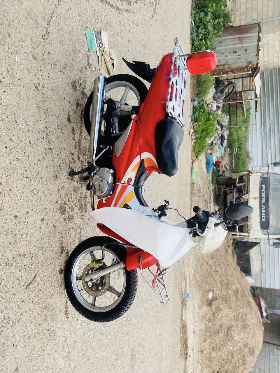 السلام وعليكم سيلفيز للبيع ما ناقصه أي شي مكفول كفاله عامه محرك ما مفتوح العنون الضلوعيه  السعر خاص ***********
