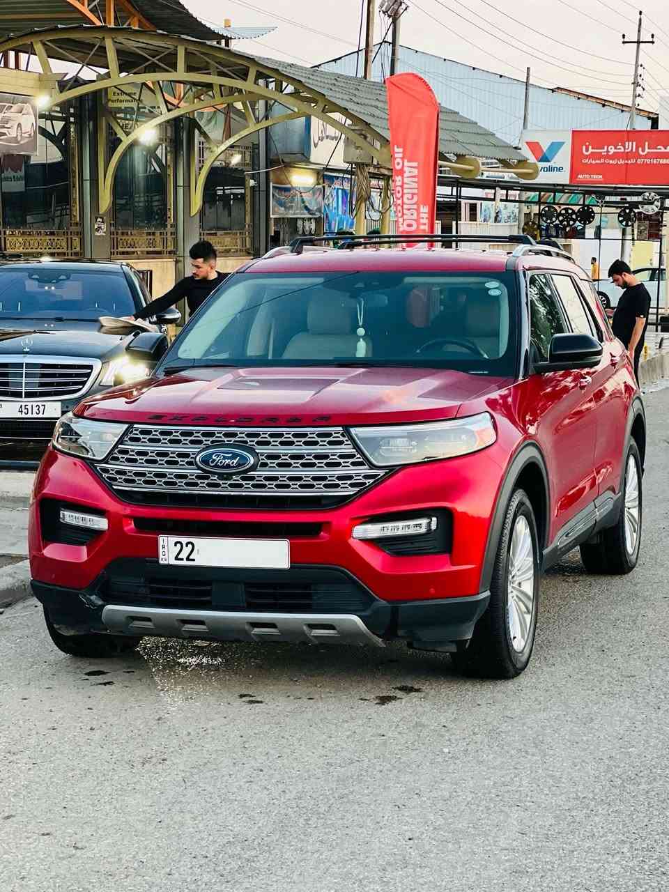 ⁨ Ford Explorer EcoBoost 2.3T 2020
فورد اكسبلور 2020 لمتد فول موصفات بس بدون بانوراما
● سنويه جديده بأسمي وهزه جديده
●الضرر تبديل بابين جهة النفر وصبغ ربع جاملغ خلفي مع الدوسه مكان الحادث والنوسار موجود والباقي كله شرط ايرباك برده فقط رقم الشاصي موجود بل صور 
● بجم كبس وخلف كبس 
● داخل جلد 
● داخل صاج ملكي 
● ماشيه 75 الف كيلو 
● مكينة 2.3 توربو 
● شفتات ستيرن
● رادار امامي تحديد مسار
● رادار جانبي الخروج من المسار
● رادار خلفي تحذير من الصتدام
● نقطة عمياء
‏● Auto Hold
‏● Auto Stop
‏● Auto start
● لايت اوتو + زينون بلادي 
● ماسحات اوتو
● زراك كاميره امامي + خالفي
‏● Apple Car Play Auto
‏● Android Auto
● تشغيل عن بعد
● شحن لا سلكي بلادي
●  4 كامرات 360 درجه
● شاشه سوني كبيره
● كود على باب السائق خارجي
● كشنات جلد كريمي 
● كشنات امامي كهرباء + مساج 
● كشنات الخلفي متصل 
● كشنات هيتر امامي + خلفي 
● كشنات امامي تبريد
● كشن ميموري 3 وضعيات
● كشنات 7 راكب كهرباء 
● ستيرن هيتر
● ستيرن ميموري+ كهرباء 
● تبريد ثلاث قطع مركزي ثلج ❄️❄️
● ويال 20 ستيل وكالة
● اضائة داخلية ٧ الوان
● 7 انضمة قياده Eco Post - sport 
● هندبريك بصمه 
● نظام سحب كهرباء من السياره 110 فولت داخلي وخارجي 
● نظام صوت محيطي 🔊  Bang & Olufsen 
● نظام ربط ستلايت 
● نظام الملاحه والخرائط Nfkation
● 12 سماعه داخليه 
● نظام مانع انزلاق  ABS
● نظام المنحدرات 
● نظام سحب و هوك بلادي
● نظام التوقف الذاتي عند الاعقتراب من الاجسام او السيارات
●نظام القيادة الذاتيه
● بردات خلفية
● جنطة شفط + جلاق (كهرباء)
● مري كهرباء و بيانو بلاك + اوتو + خرن وضعيات
● بصمة اربع ابواب + صندوق
● حساس امامي 
● حساس خلفي 
● حساس جانبي 
● حساس قياس ضغط هواء الأطار
● حساس قياس ضغط درجة حرارة المكينه 
● طخم تاير جديد 
وبعد بيها هواي موصفات 
السعر 268$ وبيها مجال 
للاستفسار : ***********⁩
