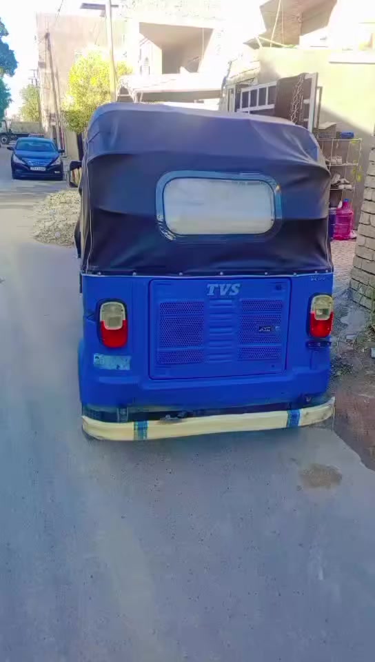 تكتك TVSموديل 20 نضيفه والله اوراق كامله وترقيم مفتوح للتواصل ***********
