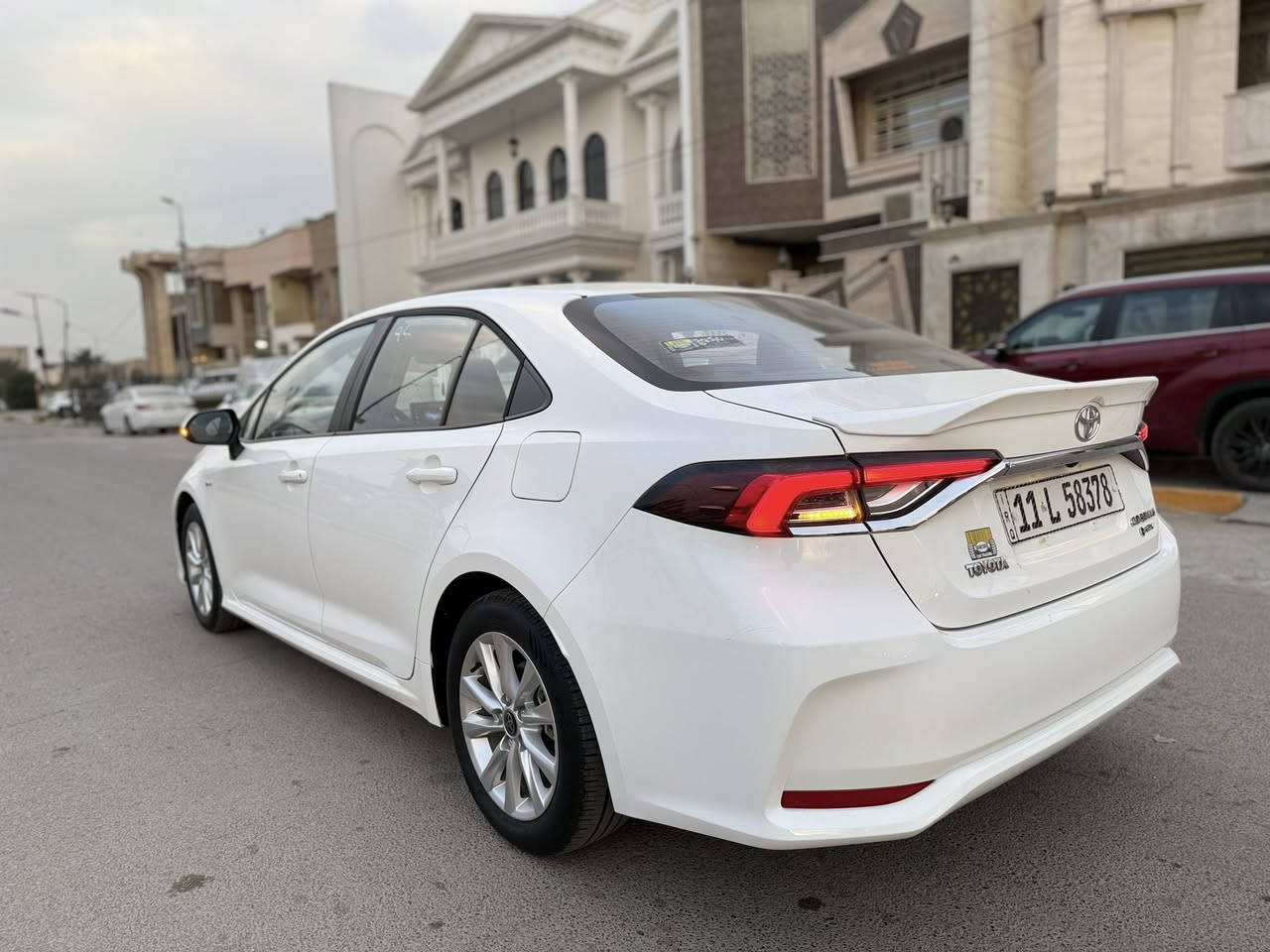 سلام عليكم كورلا هايبرد شكل الخليجي 2025
كفاله عامه من كلشي عل وضع الشركه ماشيه 5 الف كم
سياره فول مواصفات 
فتحه 
كشنات جلد 
بكلايتات لد 
بصمه 
تحديد مسار 
رادار 
تحكم استيرن 
أشاير بلمري 
وباقي المواصفات المعروفه 

مكاني بغداد 
للاستفسار ***********
