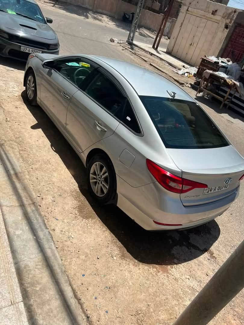 سوناتا مديل 2017
وارد امريكي حادثة جاملق وبنيد
وصبغ بلتكم اثر طيران البنيد 
السعر120$ وبيها مجال للشراي.
التواصل ***********
