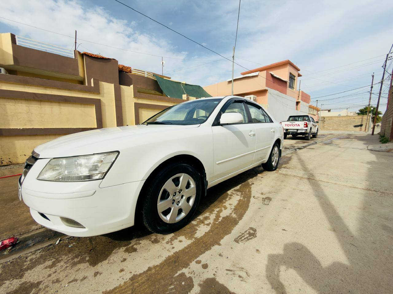 سوناتا 2010 وارد امريكي بدون ضرر
صبغ عام بسبب التقشير صبغ حراري رقم واحد
سيارة جديدة بمعنى الكلمة 
رقم اربيل هزة جديدة
مكانها موصل
السعر ١٠٠ ورقة
كير و مكينة انضاف 
دفتر و بيها مجال للشراي
للتواصل
***********
