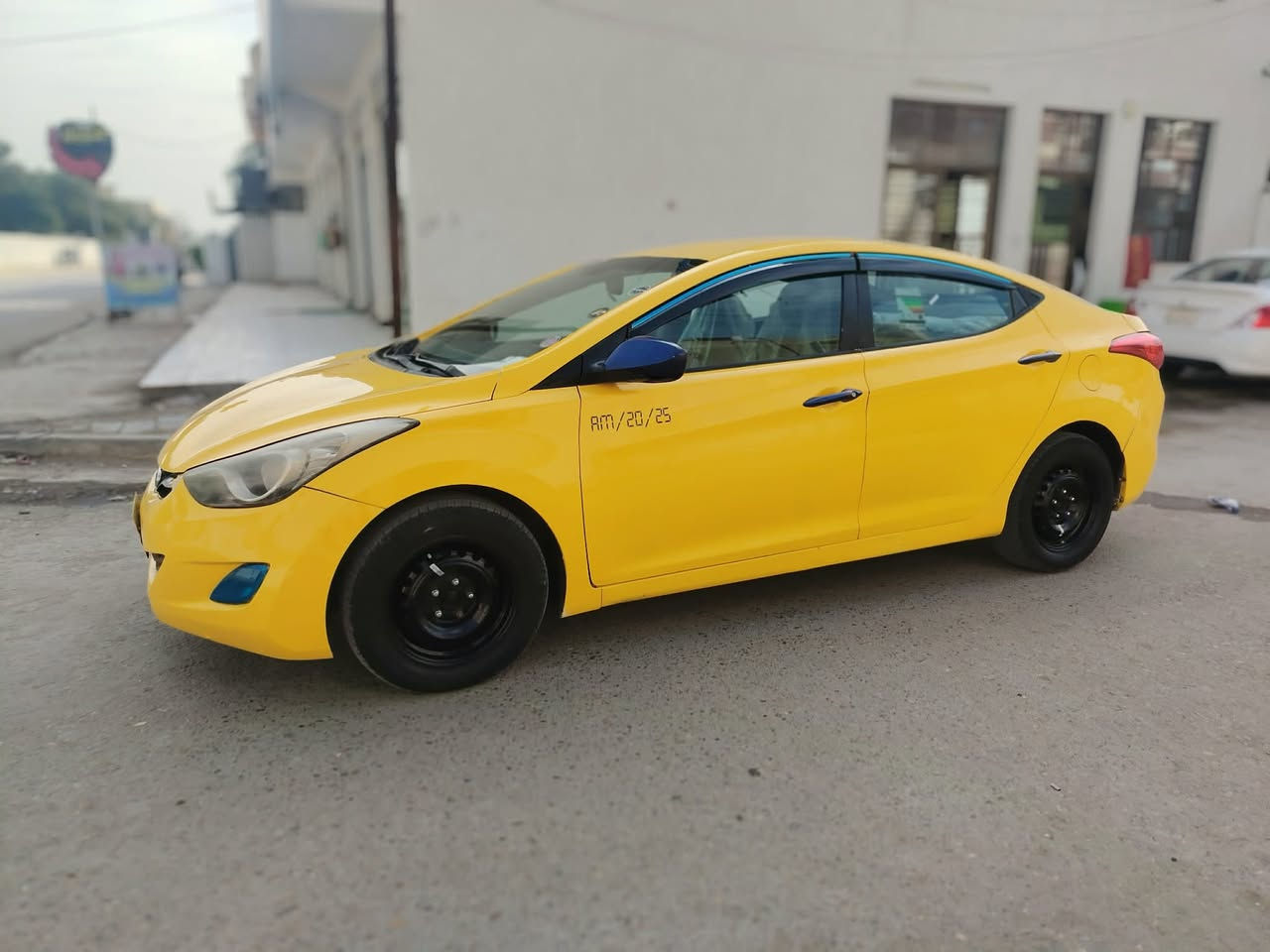 السلام عليكم
النترا موديل 2012 وارد أمريكي حادثها جاملغ امامي فقط محرك 1800 دوش المرغوب كير ATM  مكفولات تخم تاير صدر امامي خلفي كله جديد تبريد ثلج السياره بسمي سنويه جديده رقم ديالى مشروع وطني سنويه جديده مكاني بغداد السعر مناسب   جدا الشراي يتصل مستعجل على البيع الله شاهد وبيه مجال لشراي يتصل ***********
