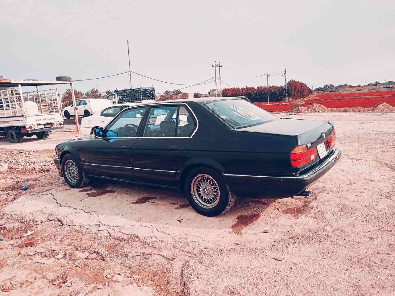 سلام عليكم بي ئم للبيع 700/40
سياره جاهزه من كل نواحي 

سعره 50 وبيه مجال 

مكانه واسط مركز مدينه 

شرط التحويل 

الاستفسار تصال ***********
