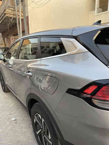 سبورتج وارد امريكي هايبرد موديل ٢٠٢٣ ماشيه ٣١٠٠٠ كيلو اللون رصاصي ضرر فقط جاملغ امامي جهة السايق مبدل اصلي نفس اللون . بدون لغد بدون شاصي
مكان السياره الاعظمية 
السعر ٢٠٣٠٠
للاستفسار ***********
