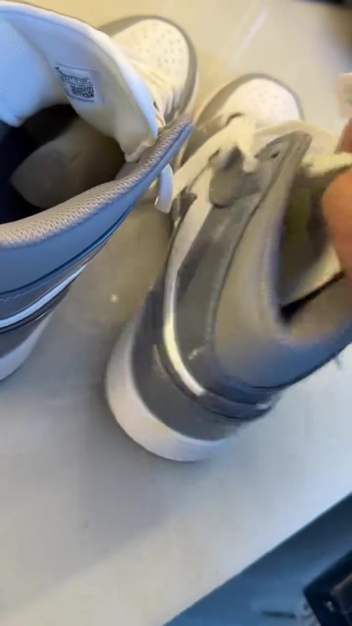 السلام عليكم حذاء جوردن قياس41السعر 40الف


**إذا كنت صاحب هذا الإعلان وتريد حذفه لأي سبب، رجاءا أرسل رسالة إلى الدعم الفني**