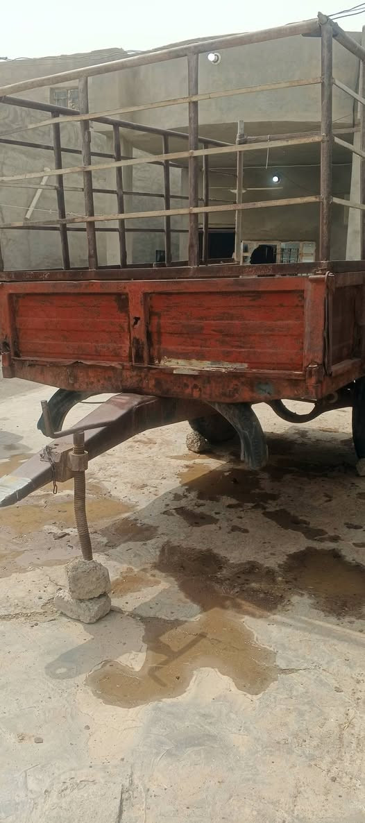 للبيع 
مكان صلاح الدين العلم 

عربه عايزها ترتيب اشويه //السعر 450ألف

مقطوره 3000لتر بيها خياس400ألف بيهامجال 

للاتصال ***********زين 

اسيا ***********
