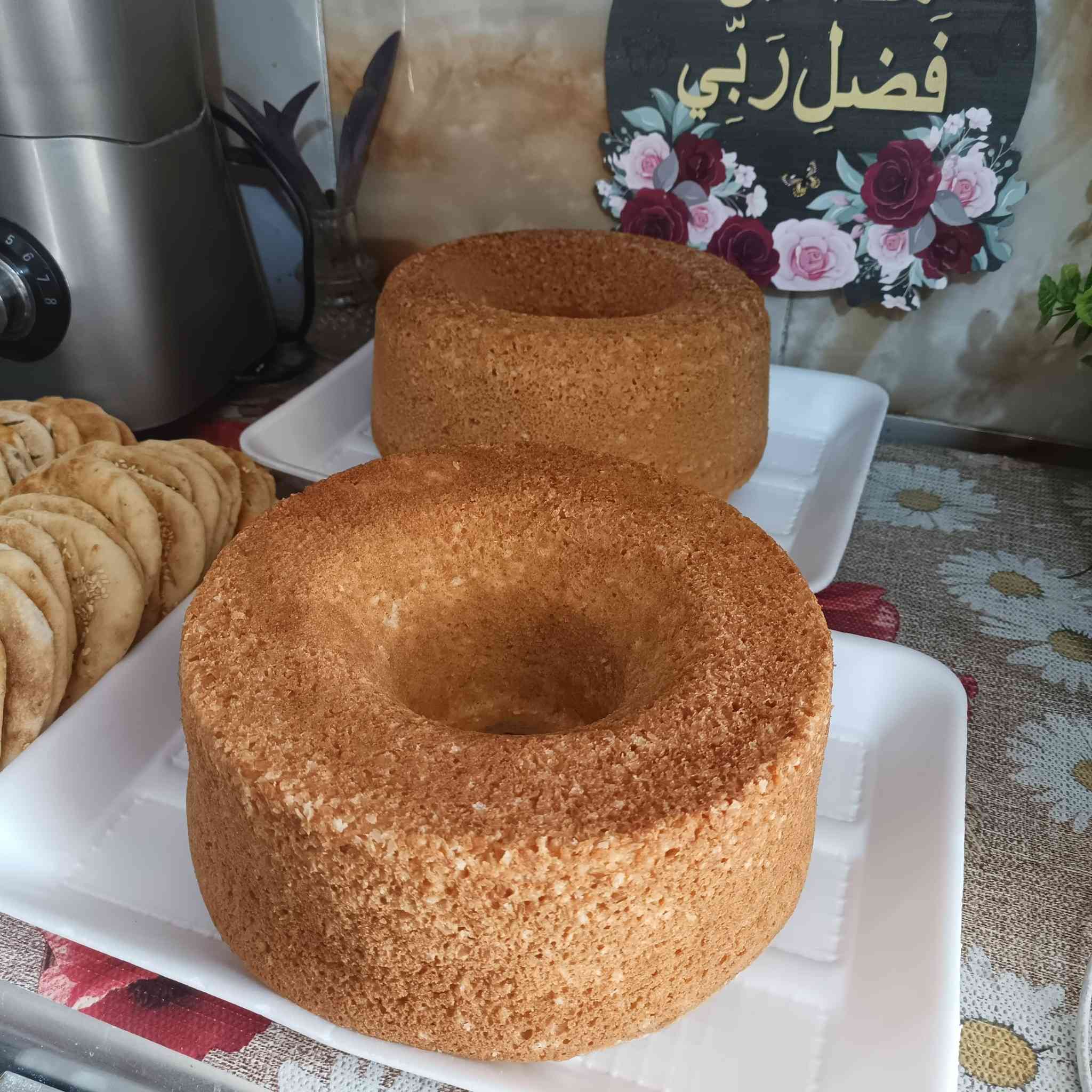 كليجه العيد ويانه غير 
فرش وحاره وريحه الهيل تجنن بيهه 
للحجز والاستفسار مراسله البيج
وتساب *********** 

استلم حجوزاتكم من اليوم 👇👇👇👇👇♥️
