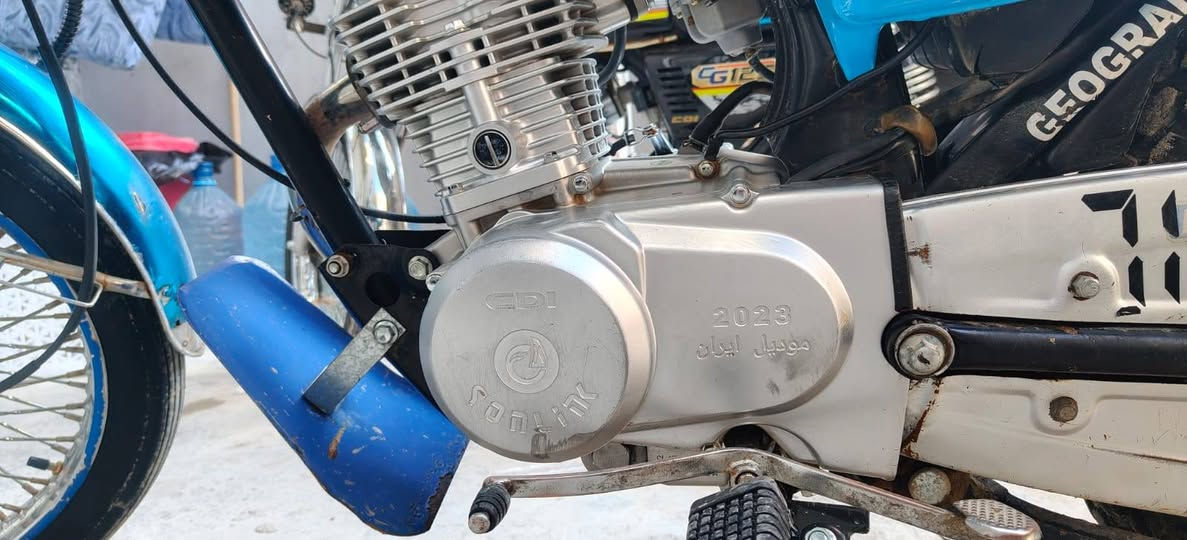 السلام عليكم دراجة سونك اربعه گير ٢٠٢٣ محرك شرط *********** كهربائيات السعر ٥٠٠ وبي مجال شراي اتصل
