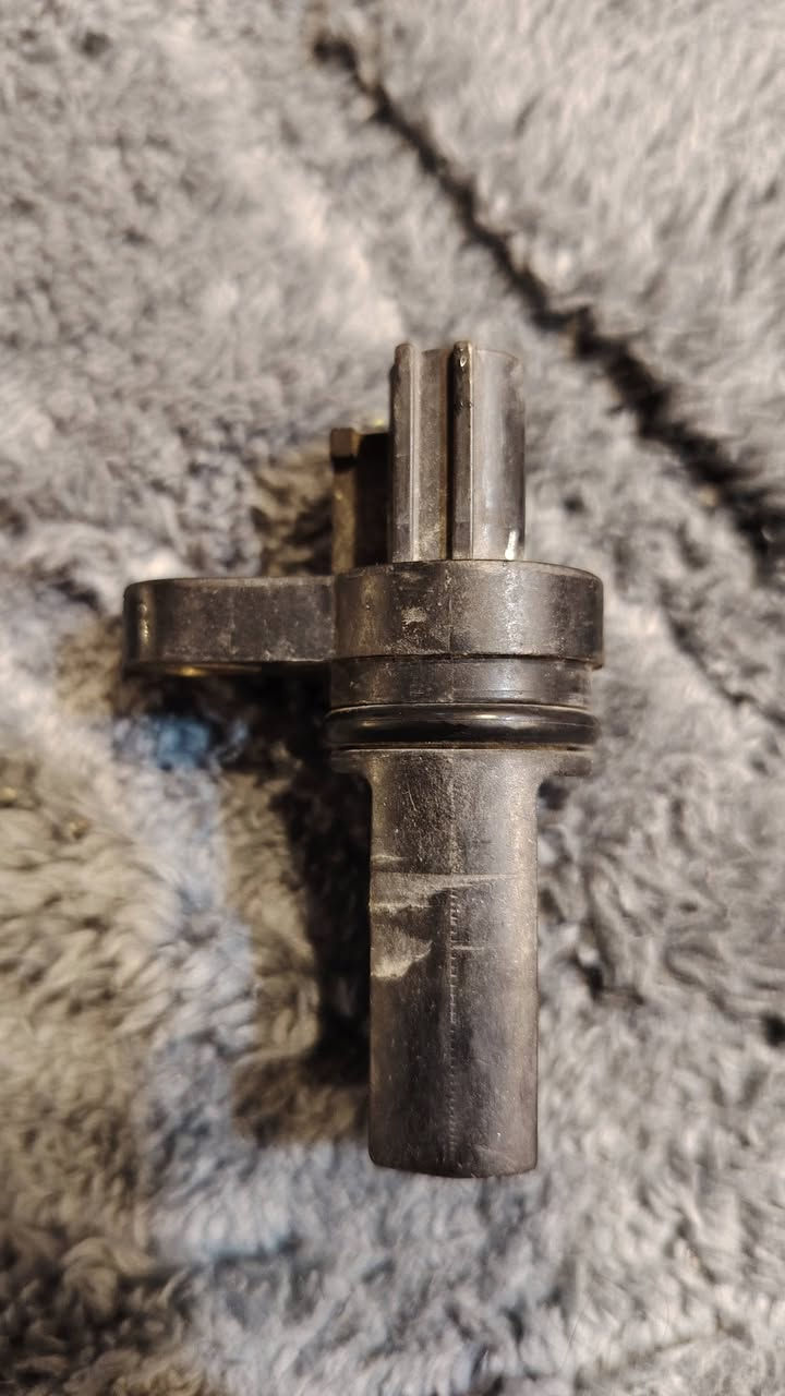 السلام عليكم
عندي هاي الغراض مال نيسان اكستيرا 2009

عبوة مال فيول بم اصلي مال كصة اخذته في وقتها 150 دولار دابيعه 100 الف وبيه شويه مجال

وعندي قراء اقراص جينجر اصلي مال اكستيرا شغال فتحته في وقتها كان شغال 100%   سعره 50 الف

وعندي هذا الحساس بس الحساس ماذكر سعره .

اخوان الغراض موجودات تفحص وتاخذهن امانة الله اني العبوة اخذتها شغالة وخليها وجنت ضامها وهسه لكيتها ودابيعها اتريد افحص واخذ واني حاضر والمسجل نفش الشي جان شغال واني فتحته وشديت شاشة وظميته وهم هسه لكيته ودابيعه هوا والحساس ...    ***********
