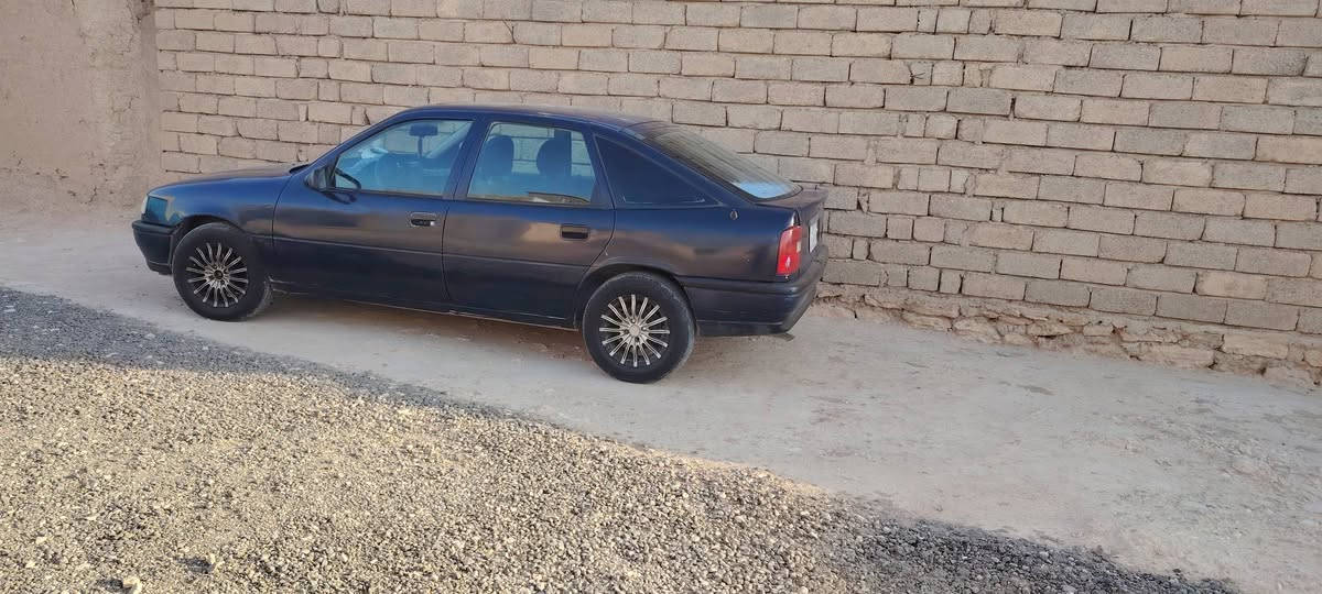 السلام عليكم
اوبل فكترا موديل 1991سنويه عضم 2029 الجم 18
طخم جديد رقم الأماني كبون بانزين مابيه سياره قطره
خيسان مابيه فقط دواير ودوسات مصلح طخم سماعات
سستم دوشمه جديده كهربايات كله شغاله ويل كب والباقي كدام العين السعر خاص ***********
