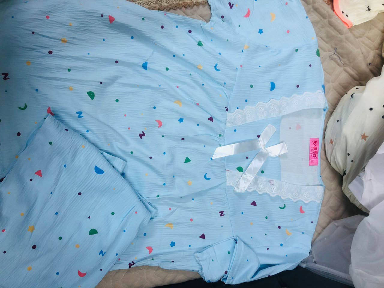 تراك نسائي
القياس فري سايز. يلبس من وزن ٣٥ -٧٠
السعر ١٠ الالف
توصيل كوت الفين
بغداد ٥ 
محافظات ٦ دهل اوران, واسط


**إذا كنت صاحب هذا الإعلان وتريد حذفه لأي سبب، رجاءا أرسل رسالة إلى الدعم الفني**