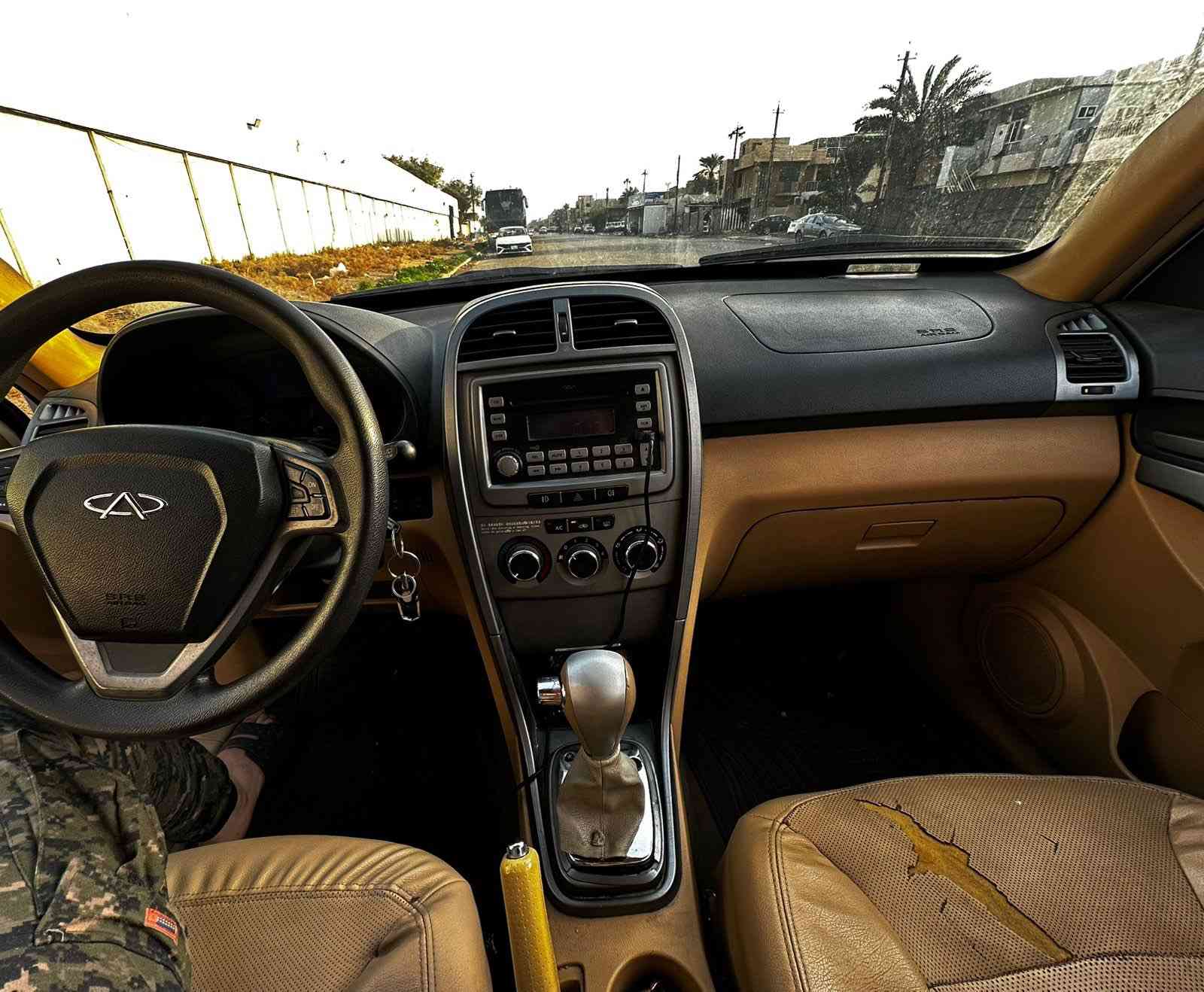 السلام عليكم تيكو موديل ٢٠١٤ بيها صبغ بس جاملغ وسونارها وياها موضح كلشي رقم بغداد باسمي تحويل ثاني يوم كير مكينه تبريد صدر مكفول مكانها بغداد حي العامل قرب شارع المطار 
*********** 
سعر ٦٩
