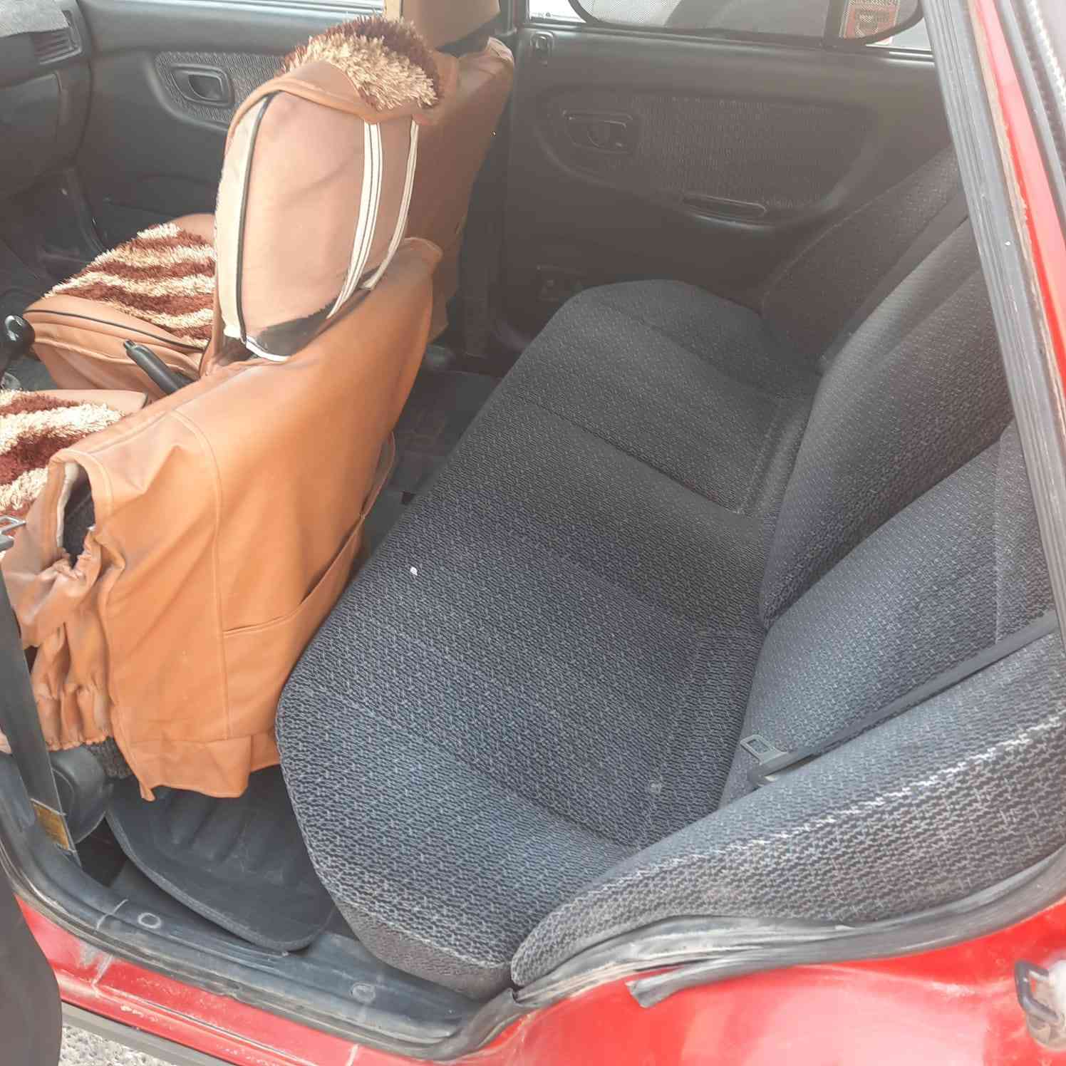 السلام عليكم 
هونداي اكسل ١٩٩٣
كير محرك جديد شرط الفحص
البدي شوف العين 
رقم نينوى  
سنويه ٢٠٢٧ تنتهي مداور 
السعر ٢٥ 
***********
***********
