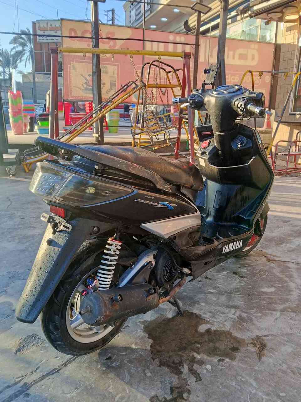 يا الله سكنز فحل الدراجه نضافتها 85بل100 كلش حلوه ونضيفه شلعه معدل فول كهربائيات كلها شغاله نقص اكلوب ماكو دشبول جديد شادلها بس ما مربوط المكينه خرسه الدراجه فقط مفيلسيها فقط وكدامكم صوره وفديو 
عنواني بغداد الشعب 
*********** واتساب رصيد 24 ساعه 
سعرها 575الف بيها مجال قليل جماعت ال400 تراسلوني احبكم
