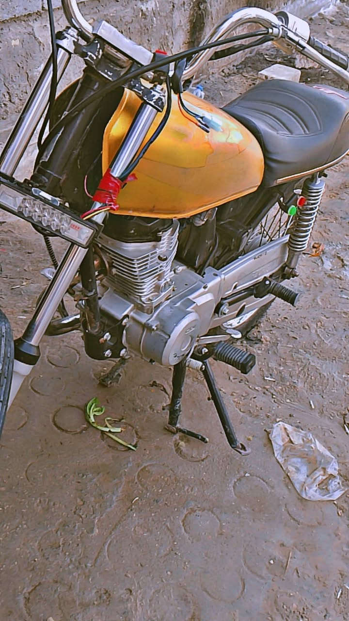 انتنس2024شوفت عينك كلك رايده ب400مو شراي لاتعبني اخيك وصوته لمكينه يمك وسمعه خرسه رقمي***********ومتواجد عل فيس
