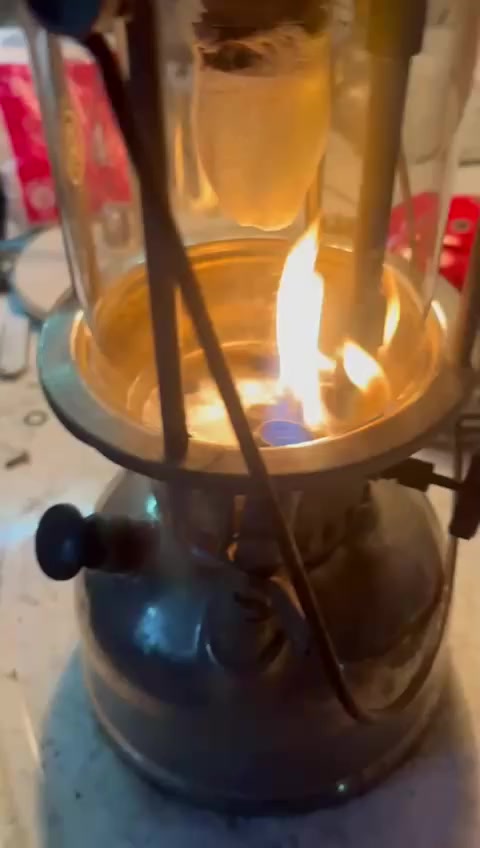 لوكس سويدي نضيف نحاس شغله جداً ممتاز السعر ٢٢٥ ألف


**إذا كنت صاحب هذا الإعلان وتريد حذفه لأي سبب، رجاءا أرسل رسالة إلى الدعم الفني**