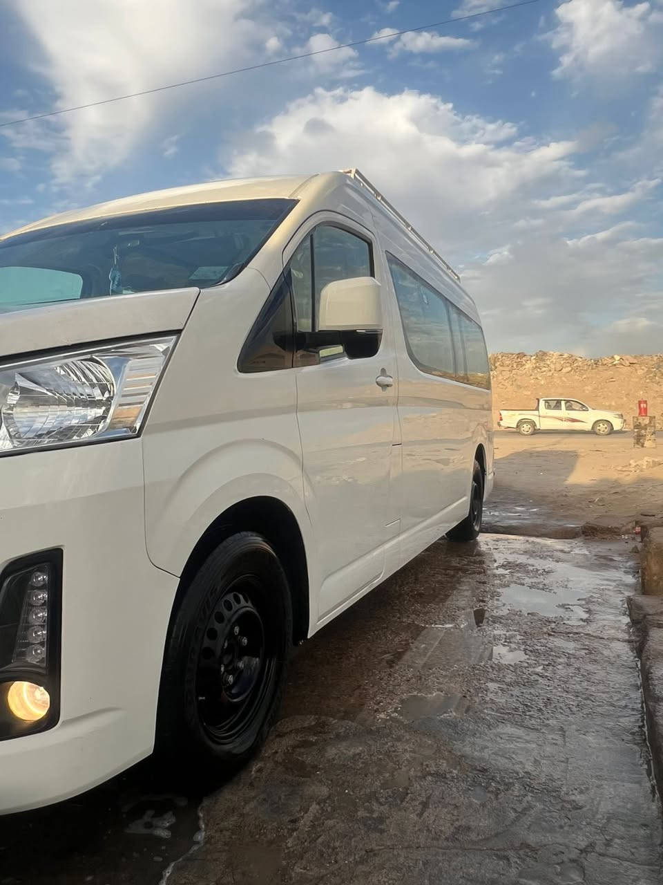 السلام عليكم
هايس موديل 2020

ديزل كاز كاز

فول الفول 

اوتو 

بيهه مكانات صبغ

مكينه زيرو توني شادهه

رقم بصره تحويل ثاني يوم صفر هيئه ضريبه غرامات 

دوشمه عام علوكي 

سيبايه دروعه ثنين

جاهزه الاخير كبل الشغل 

سعر 390 بيهه مجال بصيط 

رقم الهاتف ***********
