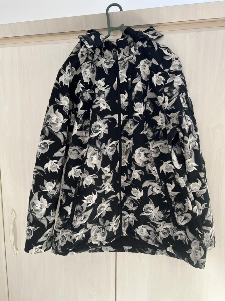 قمصله بناتي اخر قطعه امزون سعر 10 الف مكان كركوك ***********
