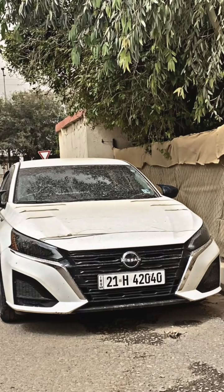 نیسان ئالتیما ٢٠٢٣ s
بێ بۆیاغە بێ ئێرباگ تەنها تۆزێک ساردی هەیە
بەصمە 
شاغال
رادار پێش و دوا
٣٦ مایل رۆشتووە
بۆ نرخ***********
