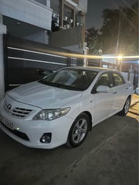 كورلا ٢٠١٢ • محرك 1.8 • اوتوماتيك