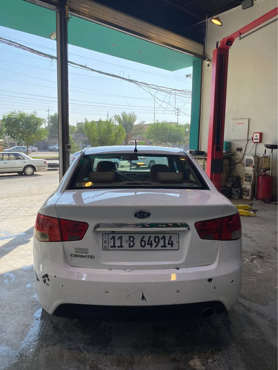 سيراتو خليجي ٢٠١٢

رايدها ١٠٠$ وبي مجال

✅سياره ٦ نمر كيرها رياضي

✅كير مكينه كله سليم

✅شفتات ستيرن و دكم تحكم ب الستيرن

✅أرباكات السياره كلها سليمه

✅بيها كامره و شاشه شادلها و راديوها البلادي هم موجود 

✅سياره رقم بغداد جديد (انكليزي) ب اسمي 

✅السياره ماشيه ٢٠٠km الف حقيقي

❌بيها جاملغ سايق مبدل 

❌نفس الجه جاملغ خلفي صبغ بي بسيط موضح ب الصوره

❌حداديه ٥٠ ٪؜

*مكان السياره:النجف/ حي الوفاء

رقم تلفوني ***********

سياره مالت جناي مو بياع شره وسعرها بي مجال للشراي النجف, العراق
