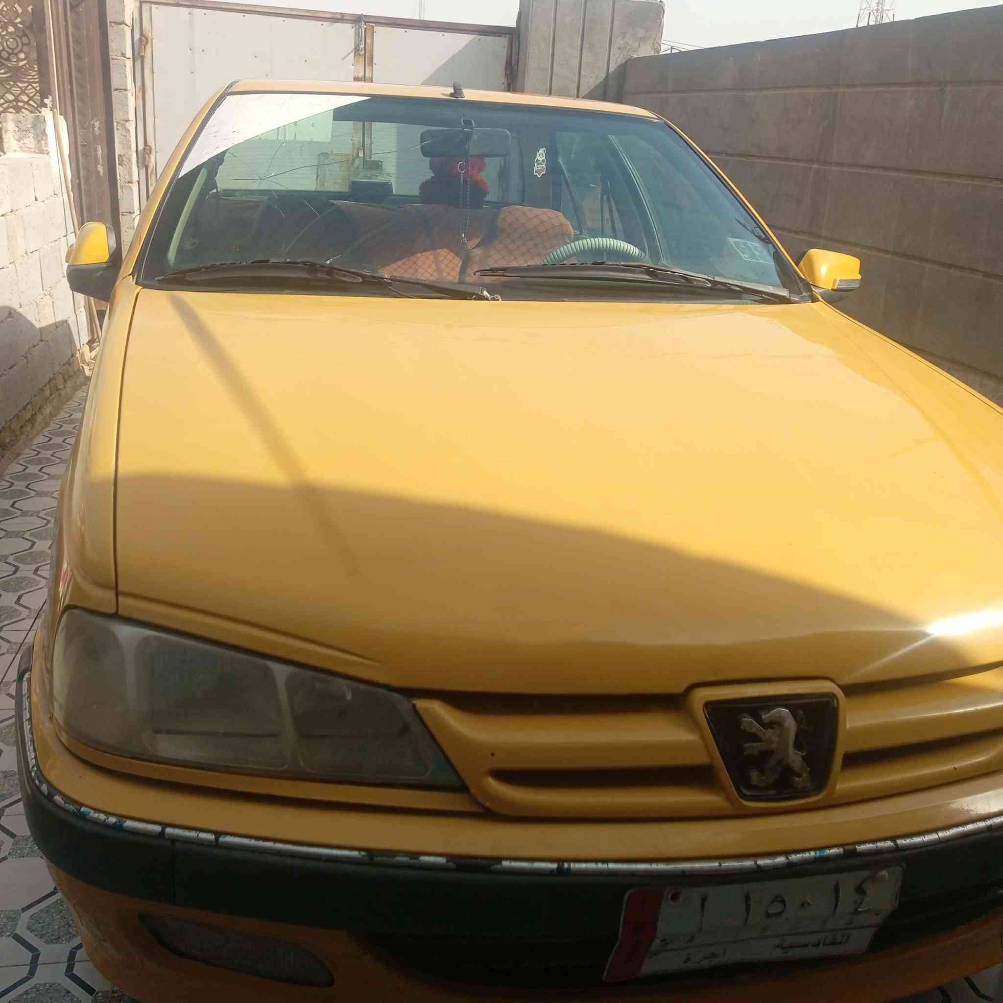 بارص ١٥
مكفوله من الضربه وتبديل
بيها  طخه وصبغ  ربع البنيد
كير مكينه حداديه 
مكاني دوانيه نهايت شارع الوكفه
السعر ٣٩ وبيها مجال 
شراي خاص او ***********
