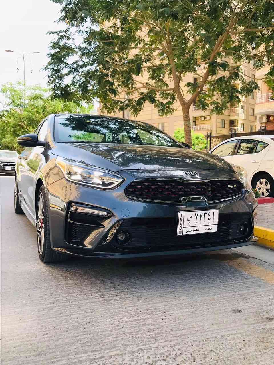 كيا فورتي 2021
محرك 1500 تيربو 
ماشيه 32 ميل 
مواصفات فول عدا الفتحه
بصمه تشغيل 
ويل كب 18
شاشه بلوتوث
تبريد قطعتين ثلج
بدون ايرباك 
تبديل 3 قطع نفس لون 
السعر 125$
الاتصال عالرقم 
*********** واتساب
