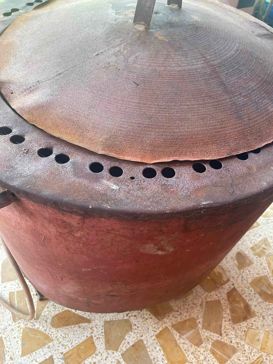 غراض بيت للبيع مكانهن القادسيه 
كاونتر مترين 160 
والتنور 15
والكاونتر الصغير 50 وميز بلازما 40


**إذا كنت صاحب هذا الإعلان وتريد حذفه لأي سبب، رجاءا أرسل رسالة إلى الدعم الفني**