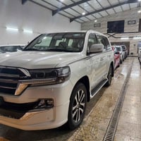 البيع لاندكروز 2019 كفاله عامه ساز باب الاول فول كراند دورنك ماشيه 62 ...