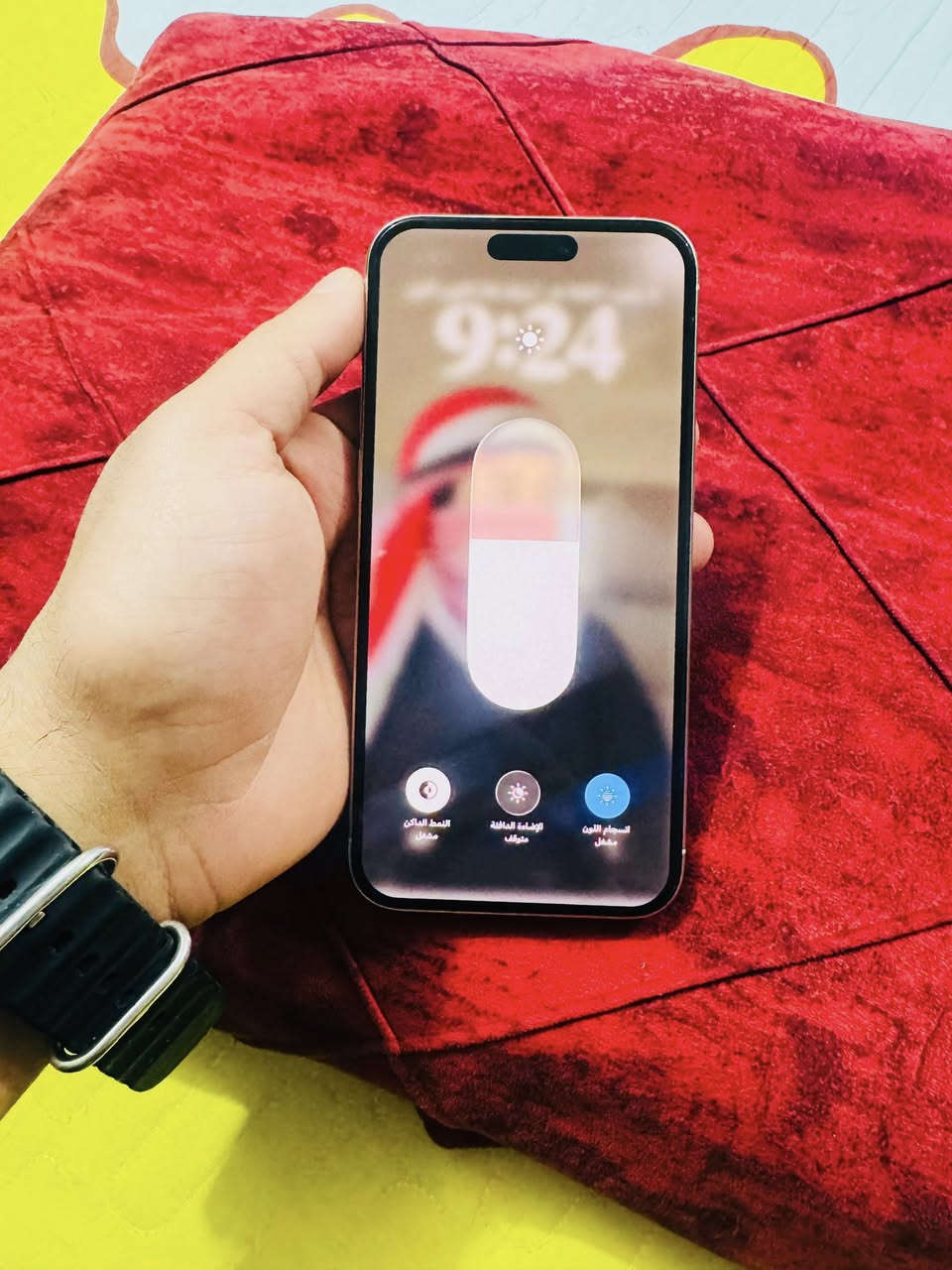 15 برو ماكس ذاكره 512 🔋86 عربي شرق اوسط شرط الفحص نضافه 100/100  شراي اتصل او واتساب ***********
