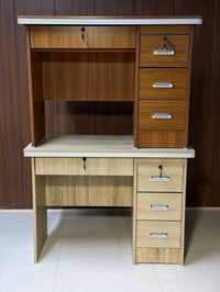 رزاق • ديكور • مكتب