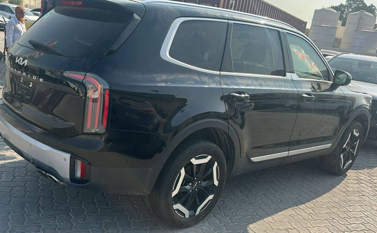 توليرايد 2024 السيارة موجودة الان بالامارات
مكفوله واصل ميناء ام قصر او سفوان 257$
مدة الوصول من ١٥-٢٥يوم 
يمكن ادخالها بكتاب شهداء 
*********** بعقوبة, ديالى
