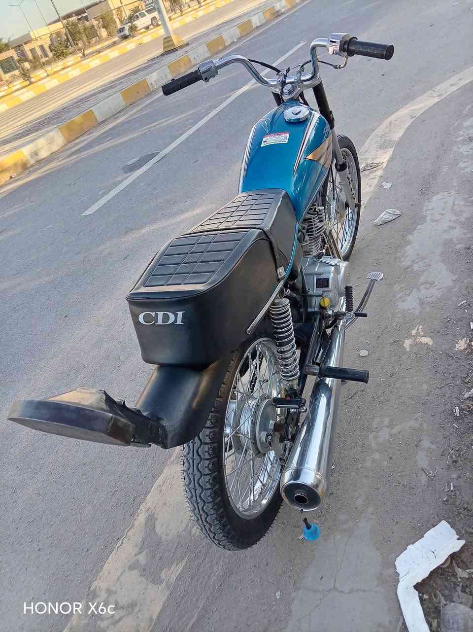 السلام عليكم نامه أوراق اصولي
دراجه جاهزه نضيفه مال جناي مابي نقص
السعر (800) وبي مجال 
عنواني ناصريه مركز خاص مفتوح
***********
