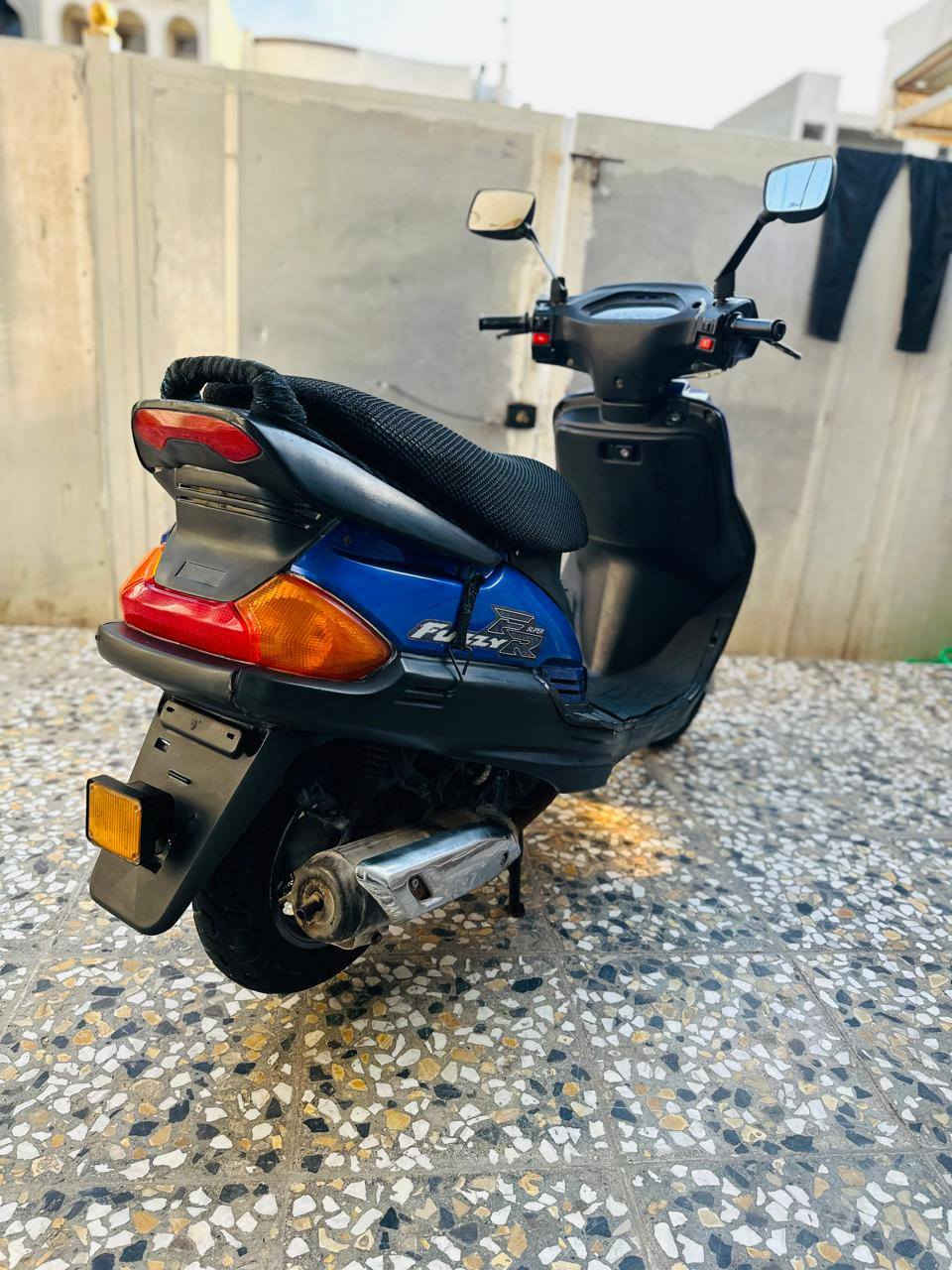 سلام عليكم دراجة فراشة فضائي للبيع دراجة نضيفة معنى الكلمة السعر 550وبيها مجال بصيط حك الجية***********
