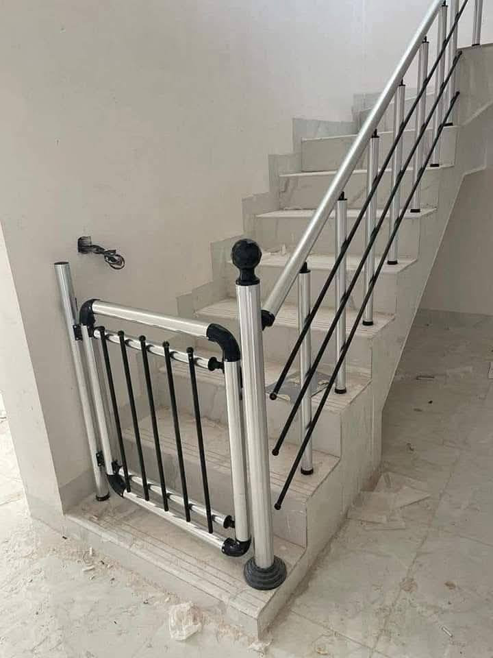 ابو شمس  للألمنيوم و البي في سي التركي
في الكوت 

جاهزين نخدمكم بأرقى التصاميم:
🚪 أبواب
🪟 شبابيك
🍽️ مطابخ
🧱 كاونترات تركية
🛡️ محجرات بأفضل جودة وأسعار تنافسية

الأسعار:
🔹 سعر متر الجام: 55,000
🔹 سعر متر المربع: 55,000
🔹 سعر المتر المحجر الدائري: 35,000
🔹 سعر العرنوصة: 25,000###

محجرات تركية أصلية ✨ وبسعر الكل يحبه!
للحجز والاستفسار:
📞 *********** (اتصال أو واتساب)
نسعد بخدمتكم
