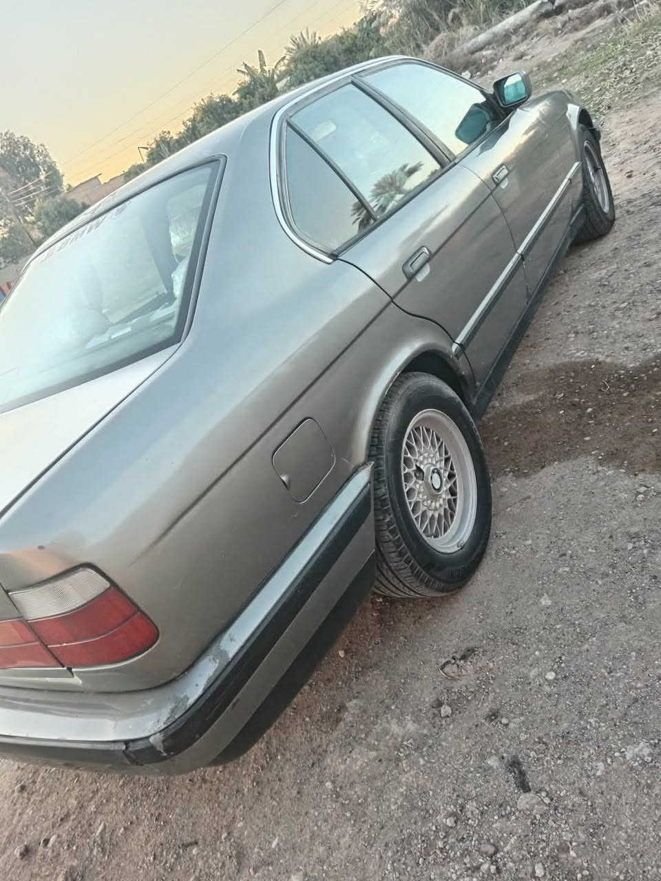 سلام عليكم للبيع بي ام حجم 525iاصل محرك مسكر عدل كير عادي السياره بسمي رقم صلاح الدين انكليزي سنويه لل2030 هزه جديده صدر خلفي امامي جديد تبريد شغال كشنات جلد كهرباء  ارباك دبل جكمجه دبل كمبيوتر وماوس وفتحه 3 حركات كير رياضي كلشي شغال بيهة للبيع فقط سعرهة55 وبيهة مجال مكاني صلاح الدين مكيشيفه*********** بدون مراوس فقط بييييع وبدون اقساط نقد فقط
