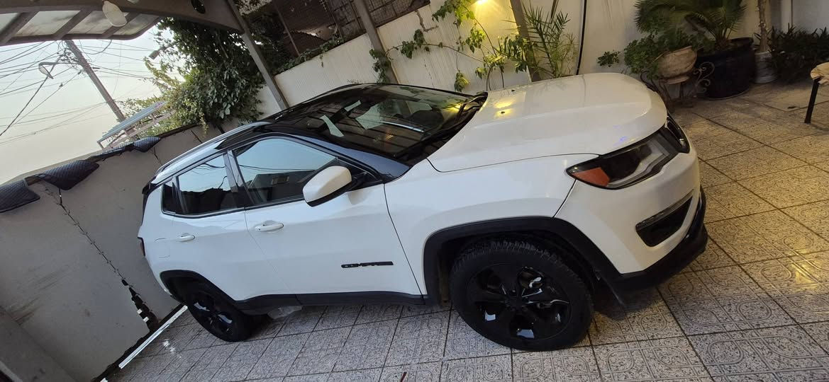 موديل 2018
مواصفات  فول
فور ويل 4X4 
صبغ بس چملغ سکن
بدون دواخل 
ارباك سلیم
سعر١٤٨$
عنوان كركوك
***********
