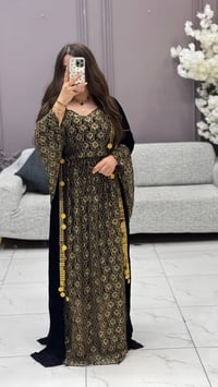 فساتين نسائية • ٥٠+ قطعة • توصيل كردستان والعراق