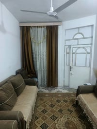 بيت البيع في منطقة كرغوال عرض الشارع 8م  مساحه 100 متر طابق ونص  واقع ...