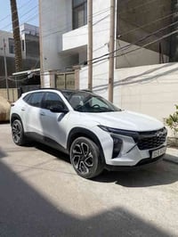 تراكس 24 سياره اقتصاديه Rs   رادار امامي  رادار خلفي جوانب  فول عده ال...