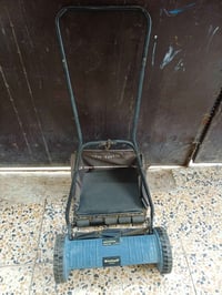 مكينه ثيل نضيفه السعر 25 الف وهاي رقمي 07703713464