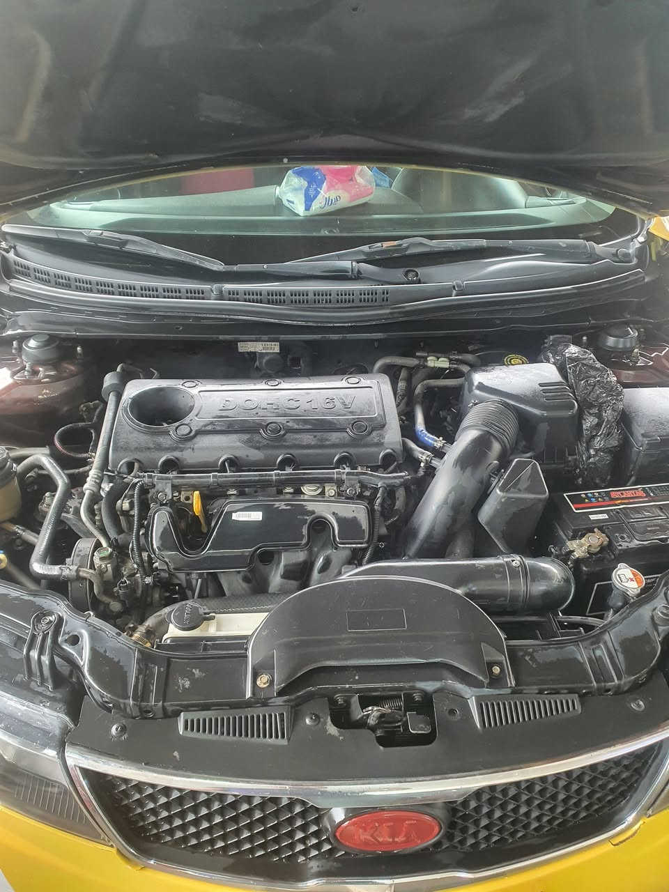 السلام عليكم كيا فورتي مديل 2010 وارد أمريكي حادث حوض جنطه مكينه 2000 دوش مكينه نضيفه تخم تاير حداده نص عمر سياره رقم بغداد ألماني سنويه جديده إلى 2028 هيئه مصفره العنوان بغداد السعر 78 $  وبيهه مجال مكلف بل نشر رجاء خابر صاحب السيارة ***********
