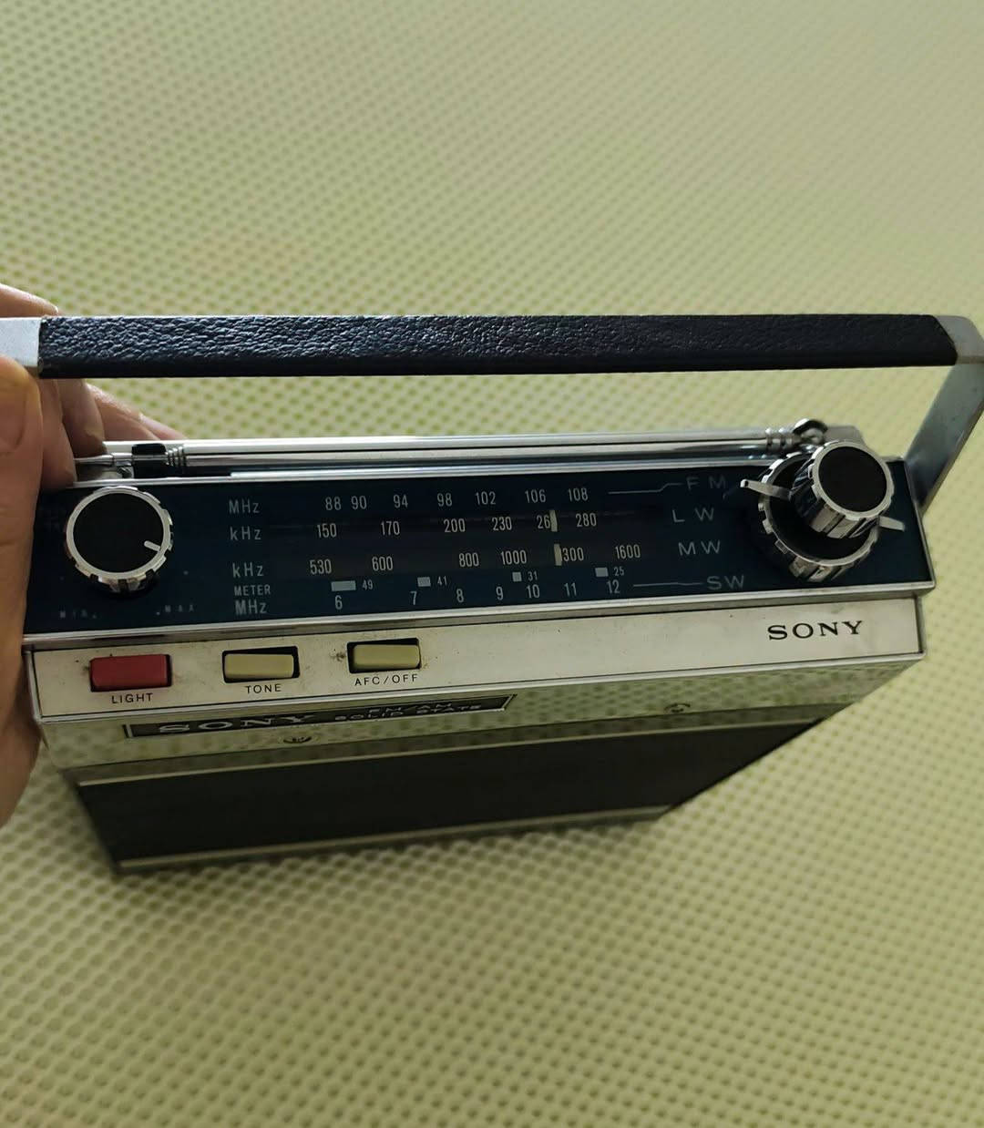 سوني شغال ونضيف 100% اتصل 4 موجات وبيه FM اتصل عالخاص وما أقصر
SONY
FM/AM | SOLID STATE


**إذا كنت صاحب هذا الإعلان وتريد حذفه لأي سبب، رجاءا أرسل رسالة إلى الدعم الفني**