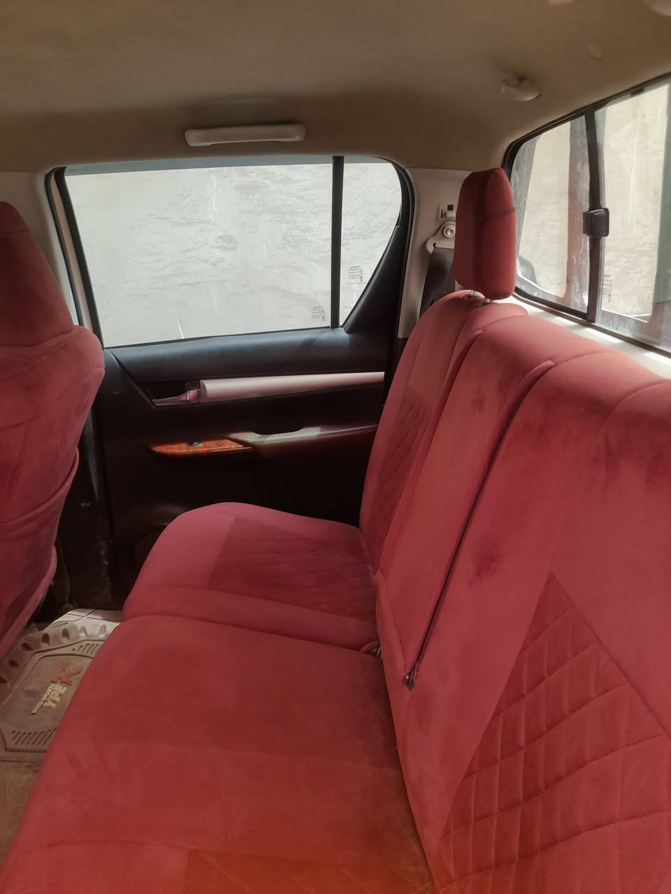 سلام عليكم للبيع بيكم هايلوكس فول اتوماتيك رقم بغداد بسمي للإستفسار ***********
