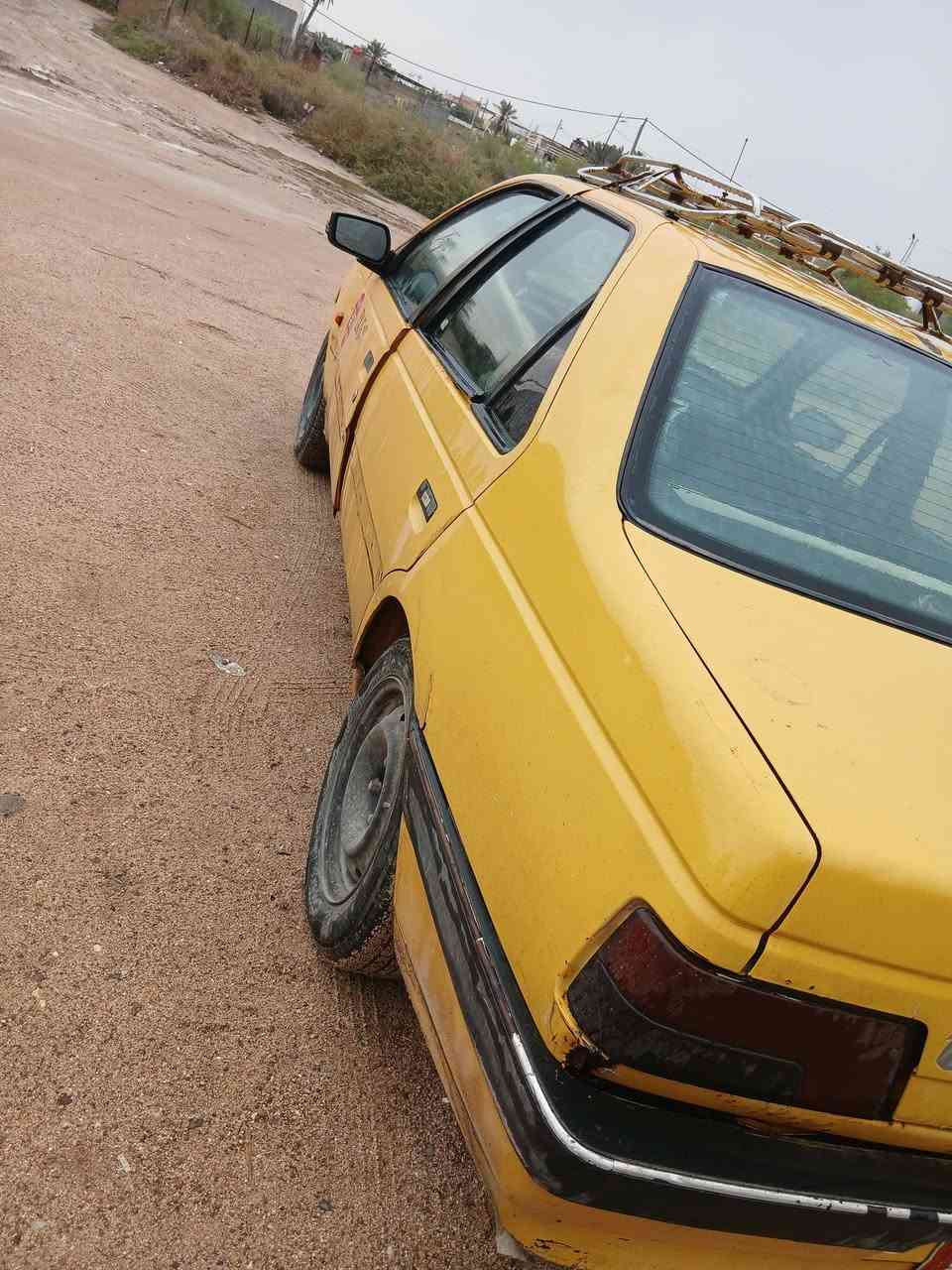 السلام عليكم بيجو ٤٠٥ موديل ٢٠١٢  سعرها ١٣ ورقه ..سنويتهه منتهيه ب ٢٠ /بيهه ظربة بجاملق الأيمن وموضح بصور البدي حلو وشوف العين مابي تعمير هواي  دعاميتهه موجودة بس من الحادث انكسرت ومبينه بصور تنشد وكلشي مابيهه غرفتهه حلوة ومبدل الها اسفنجات وأرضيتهه مدوشمة وكاملة نوزلات جدد كوري وبلكات جدد المكينة مجفته وكيرها حلو  .كلج جديد درايمات جدد مشط سترين ايساكو مال بدون دبل الحديث باور جديد اغلب غراضهه جددد هواي طولت بشرح حتى لا تسألني عليهه بعد ....السيارة موجودة  بلبصرة بابوالخصيب طريق الصحراء..***********
