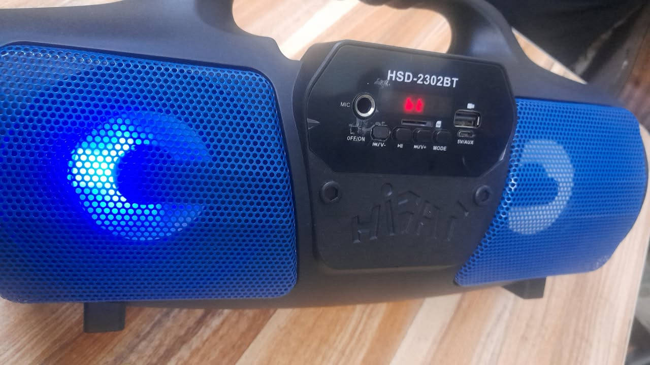 سماعة دي جي وراديو بلوتوث صوت عالي طلعت بالامزون


**إذا كنت صاحب هذا الإعلان وتريد حذفه لأي سبب، رجاءا أرسل رسالة إلى الدعم الفني**