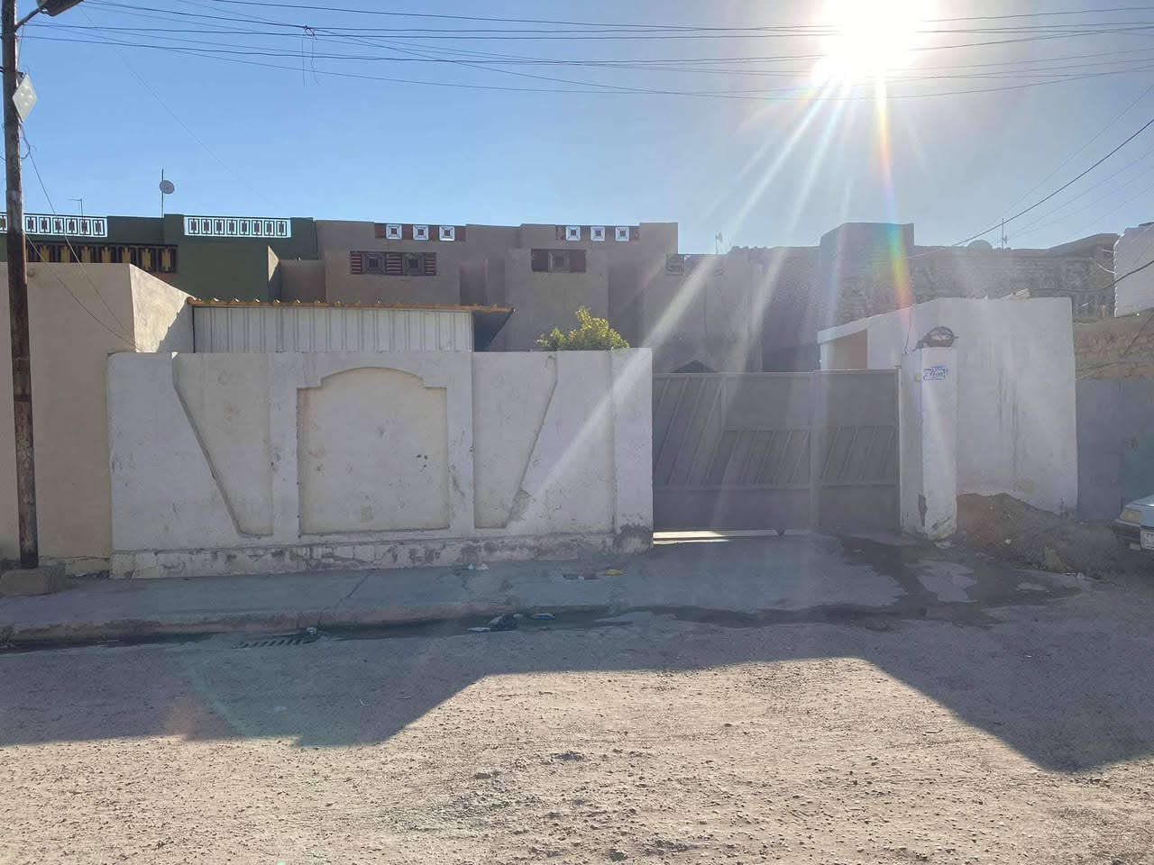 🕋 بسم الله الرحمن الرحيم 🕋
🏛️   🏛️    🏛️   🏛️   🏛️

    🏛️    🏛️   🏛️   🏛️   🏛️

      ⭕️#بيت_للبيع⭕️

⭕️في حي الرسالة 

⭕️خلف مصرف بغداد 

💢المساحة : 265 م سند (واقع حال 310 م )

💢الواجهة : 10.5 م

💢النزال : 30 م

طابقين

مكون من  ثلاث غرف نوم 

وصالتين

 ومطبخ 

واستقبال

كراج

 ⚠️ الشارع 🚸 : 12 م

🧰⚖️ نوع الملك 🧰⚖️ : طابو صرف سند 

        ☎️📞  للاتصال : *********** 📞☎️

#عقارات_الفلوجة #عقار_للبيع  #العقار #عقار

#العقار_للبيع #للبيع #بيع #بيت #بيوت #قطعة #قطع

#ارض #اراضي
