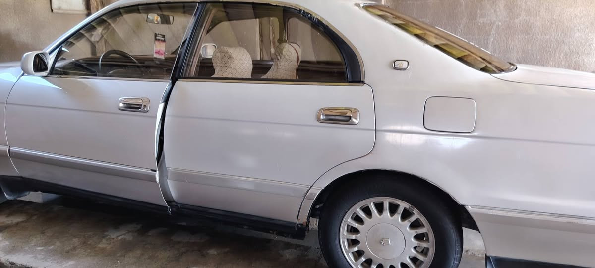 السلام عليكم
سياره بطه موديل 94 كير مكينه جديده تخم تاير جديد تبريد ثلج كهربائيات كله شغاله  رقم بصره مشروع. وطني
سياره حلوه السعر 50 وبيه مجال
للاستفسار الاتصال على ***********.    ***********
